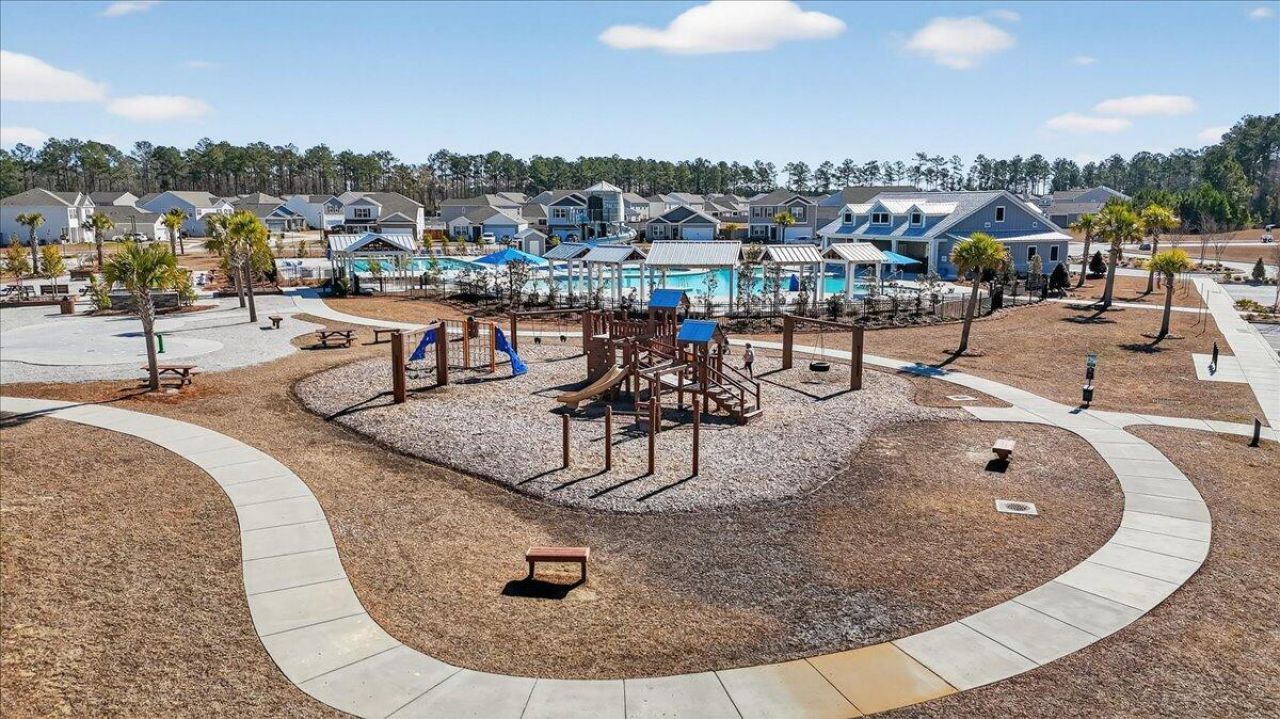 605 Silver Spruce Street Photo 40