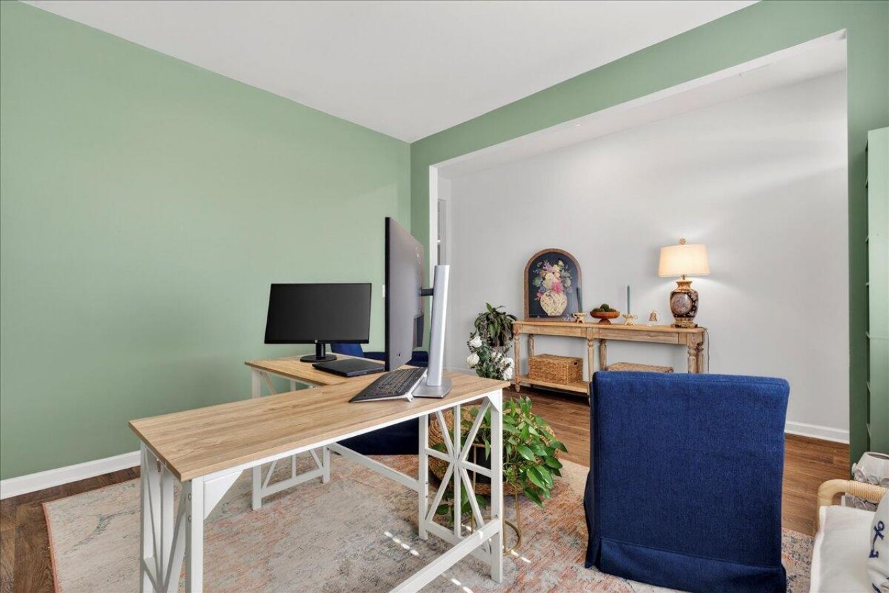 605 Silver Spruce Street Photo 6