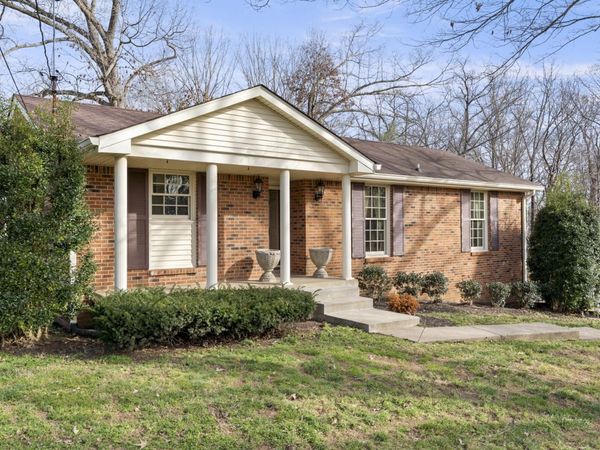2261 Blakemore Dr, Clarksville, TN 37040
