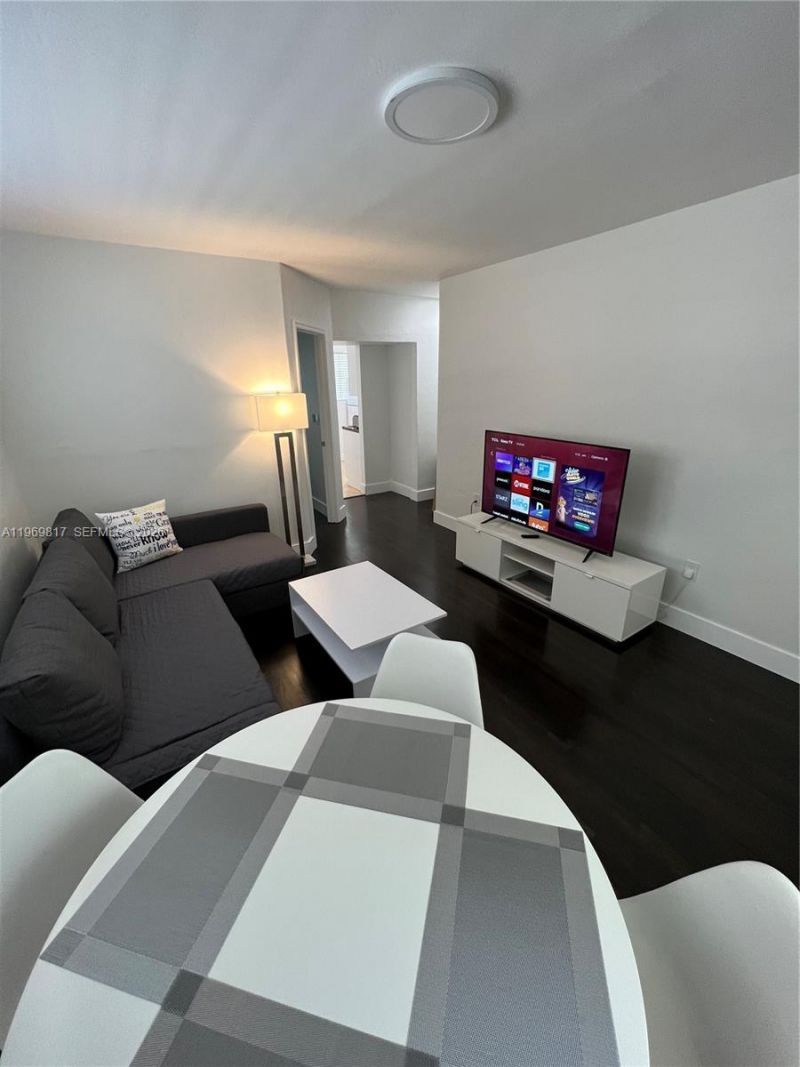 620 Jefferson Ave, Unit 4, Miami Beach, FL 33139 Photo