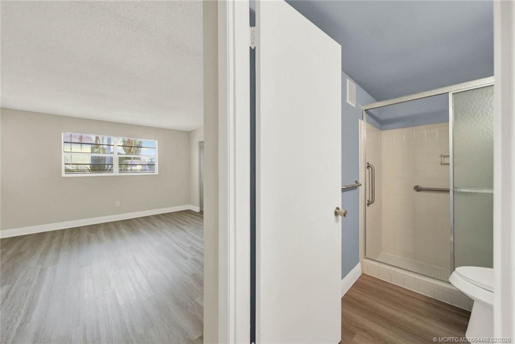 2950 SE Ocean Boulevard, Unit 7-2, Stuart, FL 34996 Photo