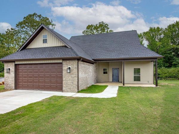 102 Michael Drive, Beebe, AR 72012