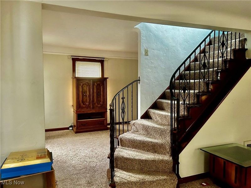 5014 Tillman Avenue, Cleveland, OH 44102 Photo 2