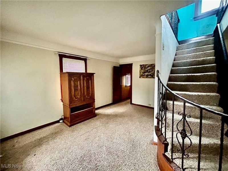 5014 Tillman Avenue, Cleveland, OH 44102 Photo 7