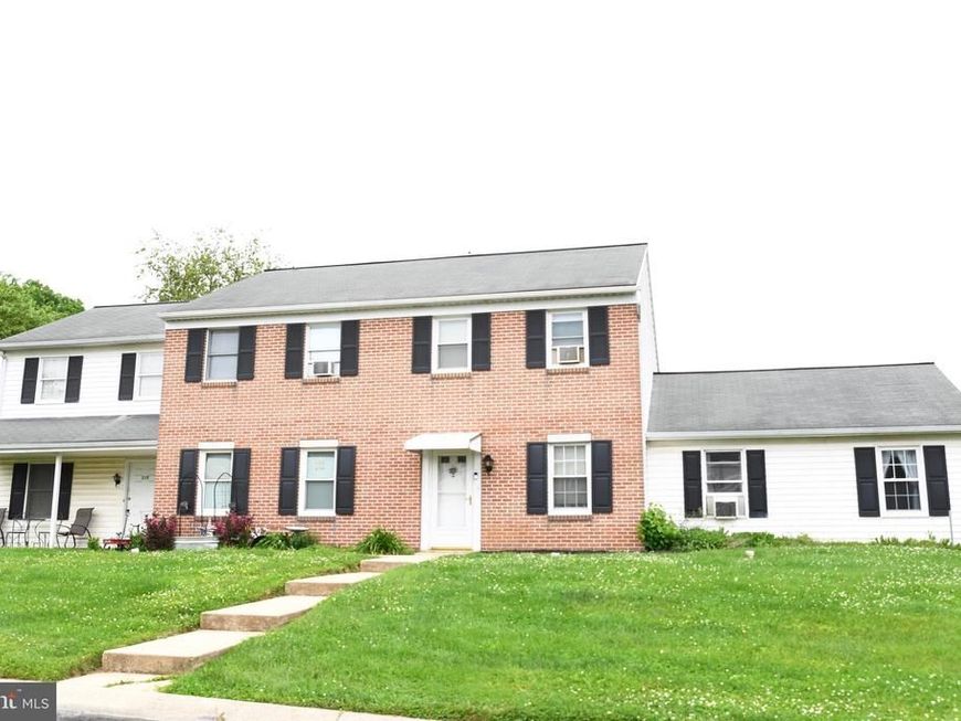 329 Cardinal Lane , Leola, PA 17540 Main Photo