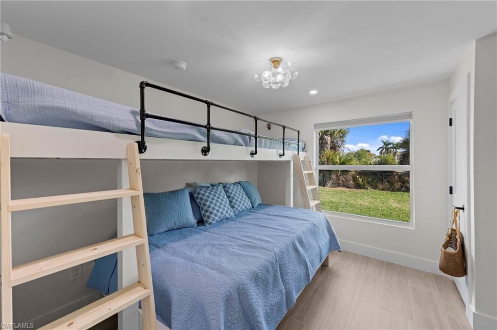 548 Boulder Dr, Sanibel, FL 33957 Photo