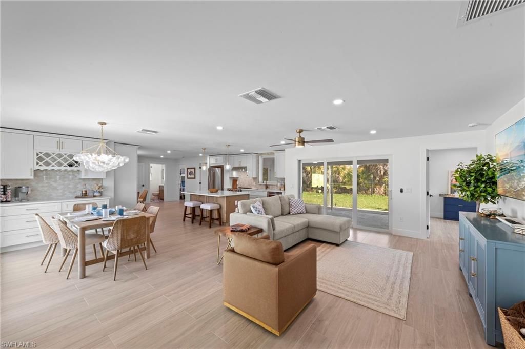 548 Boulder Dr, Sanibel, FL 33957 Photo