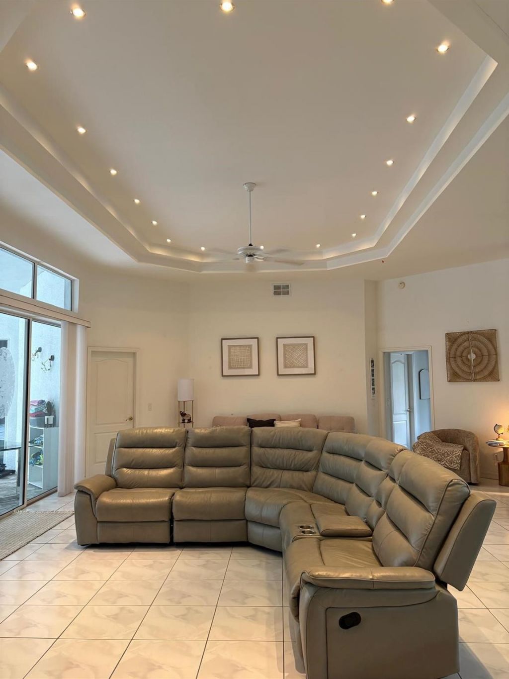 519 + 517 517 Prospect Avenue, Lehigh Acres, FL 33972 Photo