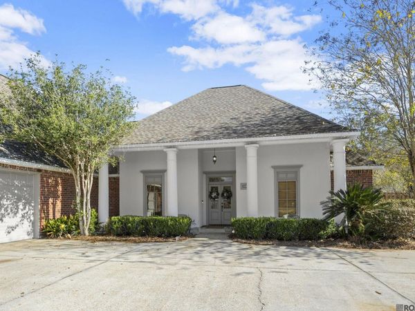 8510 Ormand Dr, Zachary, LA 70791