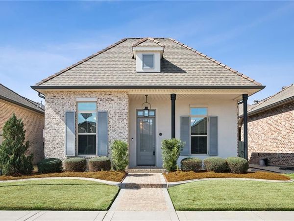 324 RUE PETITE, Covington, LA 70433