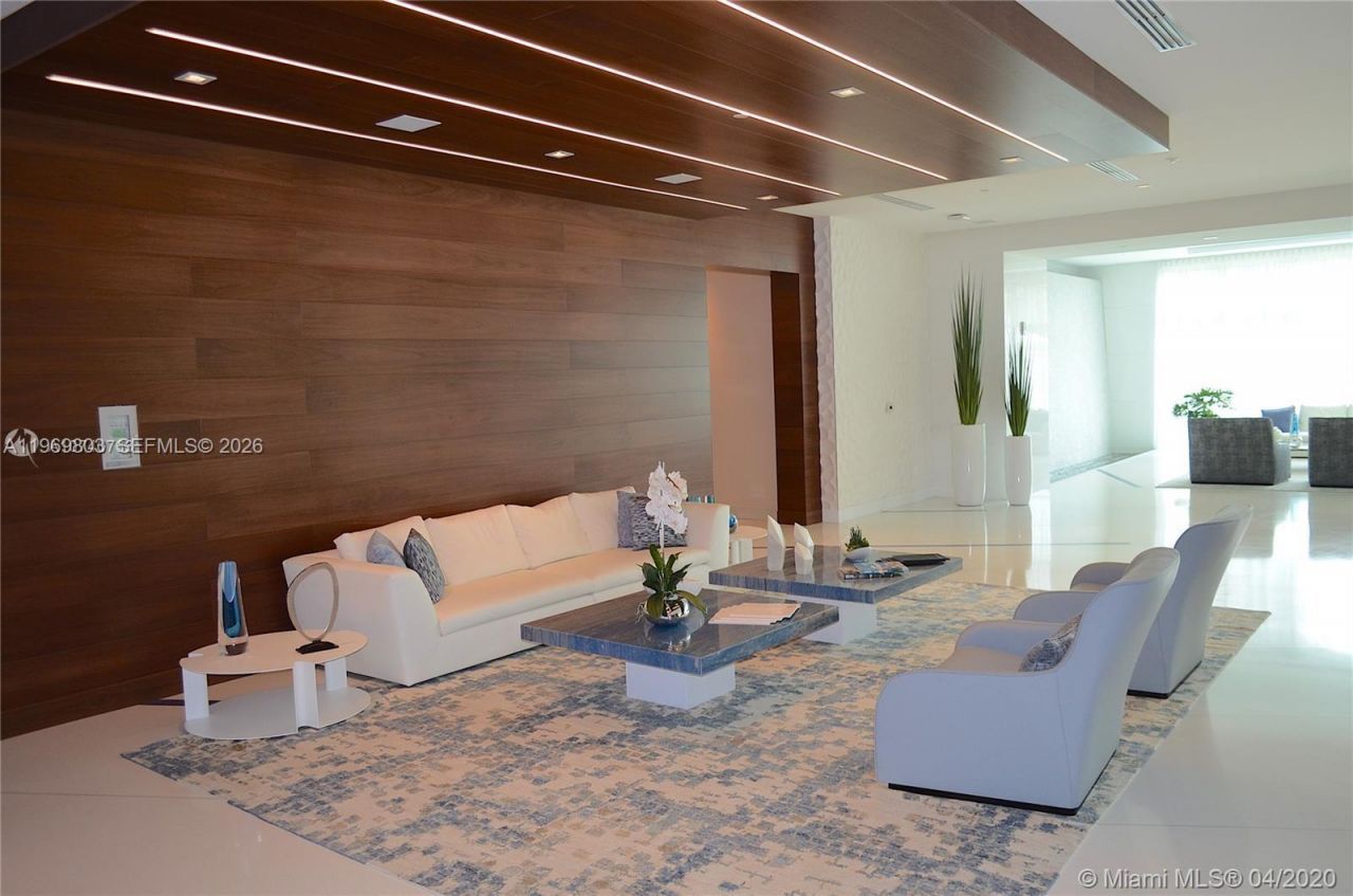 300 Sunny Isles Blvd, Unit 4-2405, Sunny Isles Beach, FL 33160 Photo