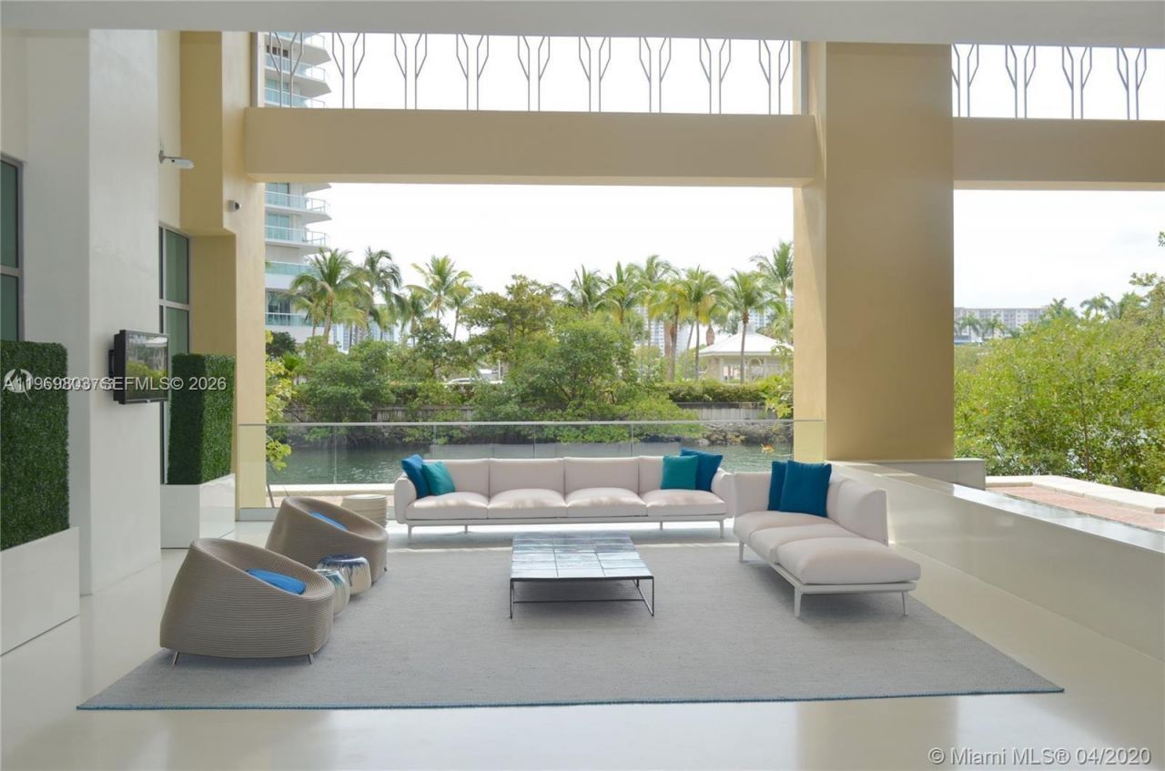 300 Sunny Isles Blvd, Unit 4-2405, Sunny Isles Beach, FL 33160 Photo