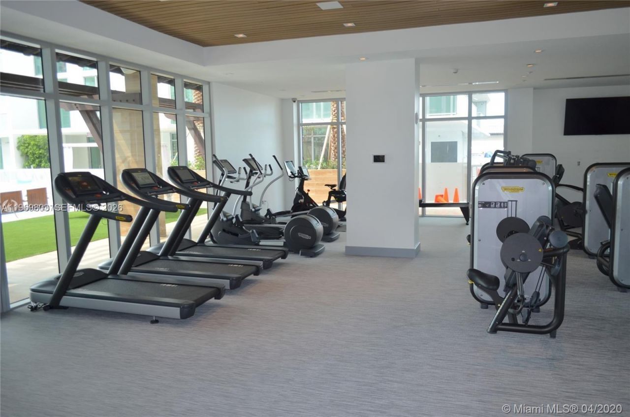 300 Sunny Isles Blvd, Unit 4-2405, Sunny Isles Beach, FL 33160 Photo