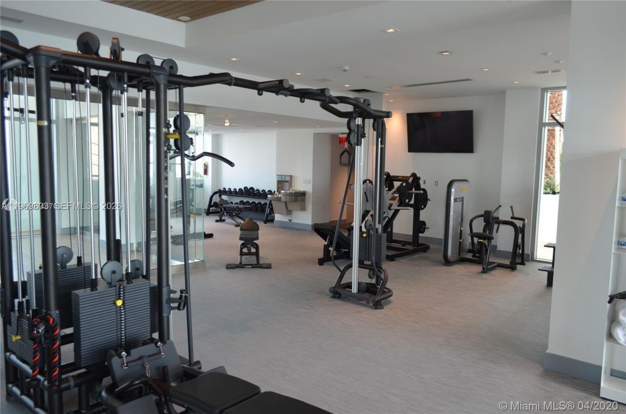 300 Sunny Isles Blvd, Unit 4-2405, Sunny Isles Beach, FL 33160 Photo