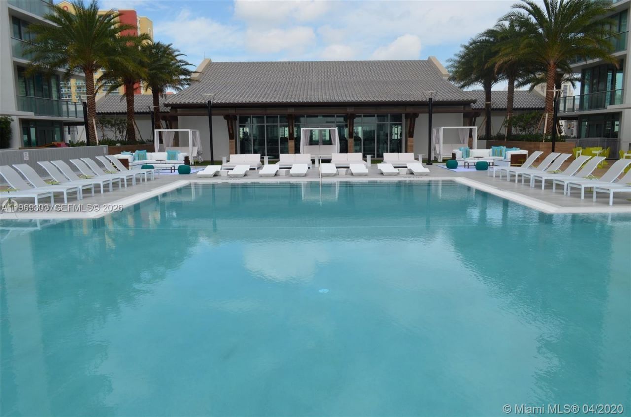300 Sunny Isles Blvd, Unit 4-2405, Sunny Isles Beach, FL 33160 Photo