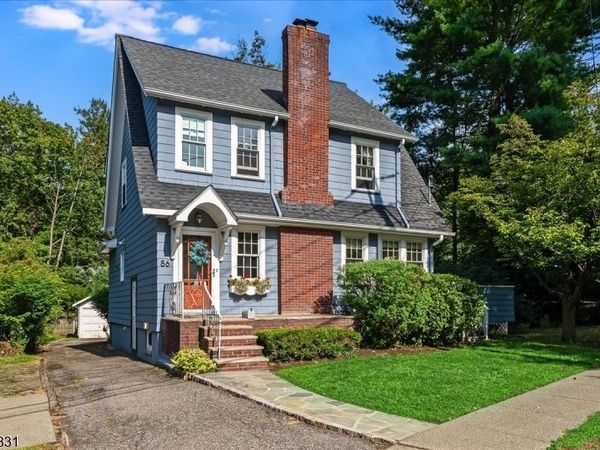 86 Sunset Ave, Verona, NJ 07044