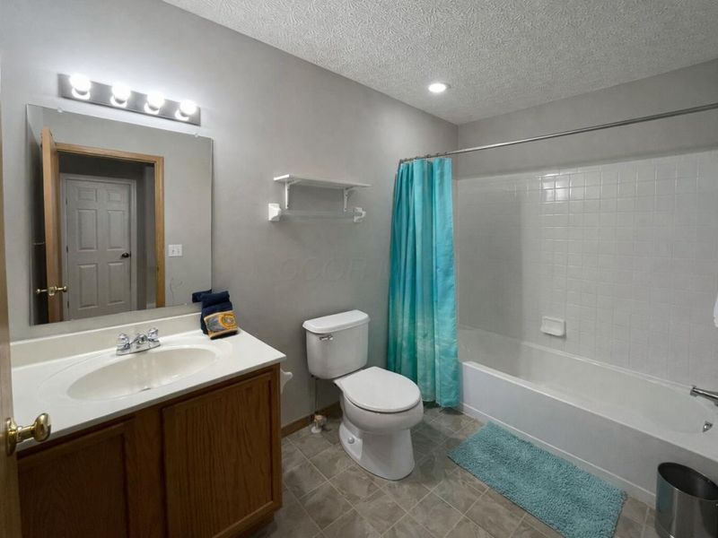 8302 Mira Street, Columbus, OH 43240 Photo 15