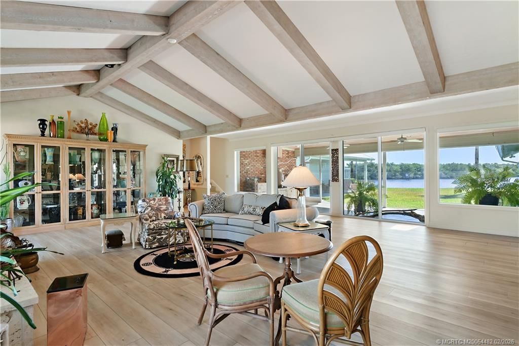 525 SW Perth Place, Palm City, FL 34990 Photo