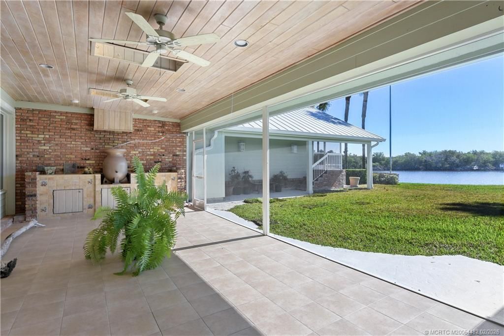 525 SW Perth Place, Palm City, FL 34990 Photo