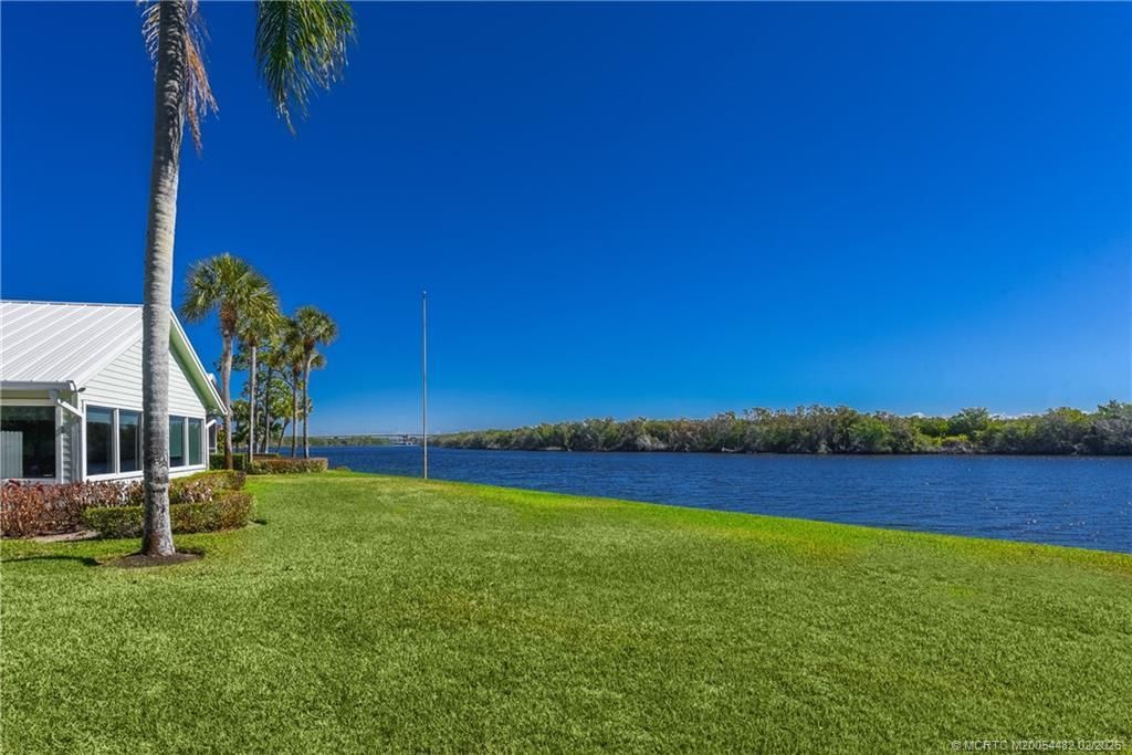 525 SW Perth Place, Palm City, FL 34990 Photo