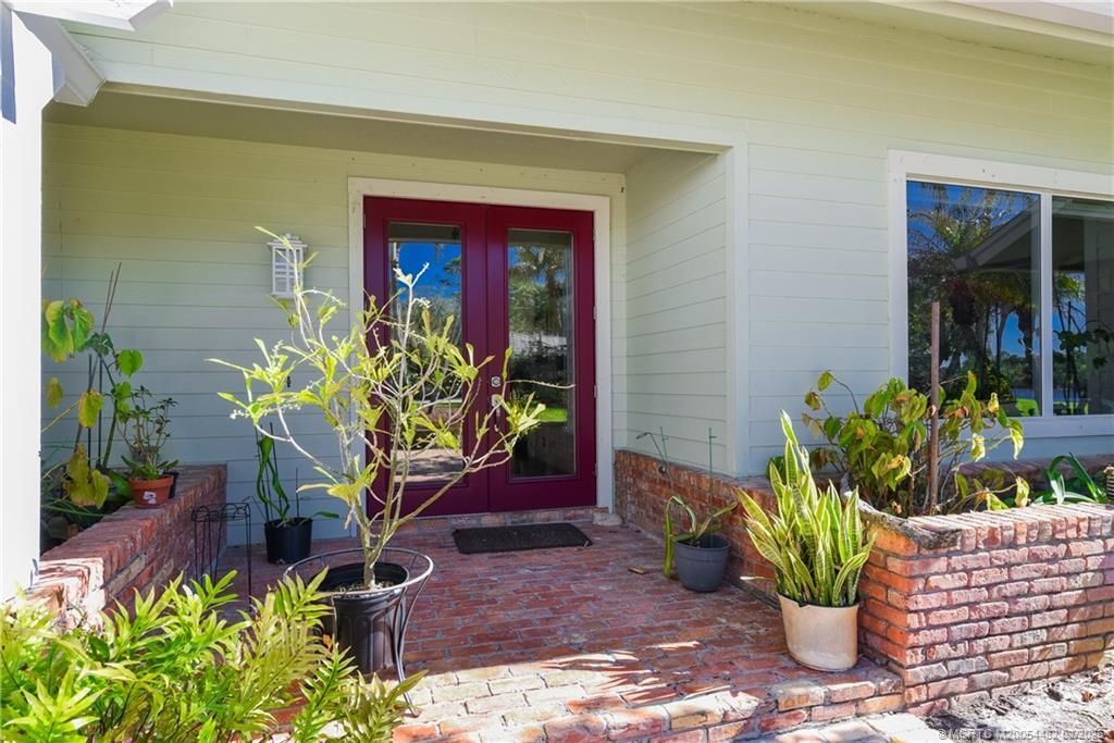 525 SW Perth Place, Palm City, FL 34990 Photo