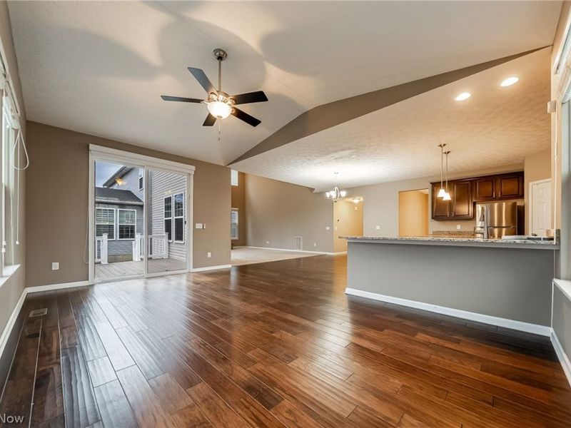 32815 Rebecca Lane, Avon Lake, OH 44012 Photo 6