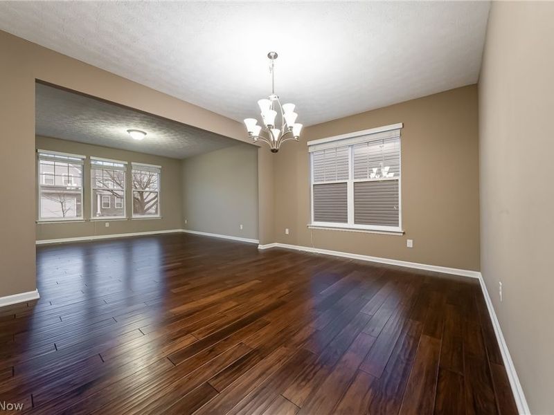 32815 Rebecca Lane, Avon Lake, OH 44012 Photo 7