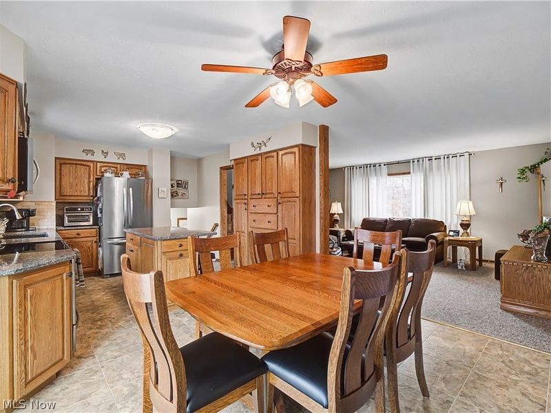 7706 E Linden Lane, Parma, OH 44130 Photo 20