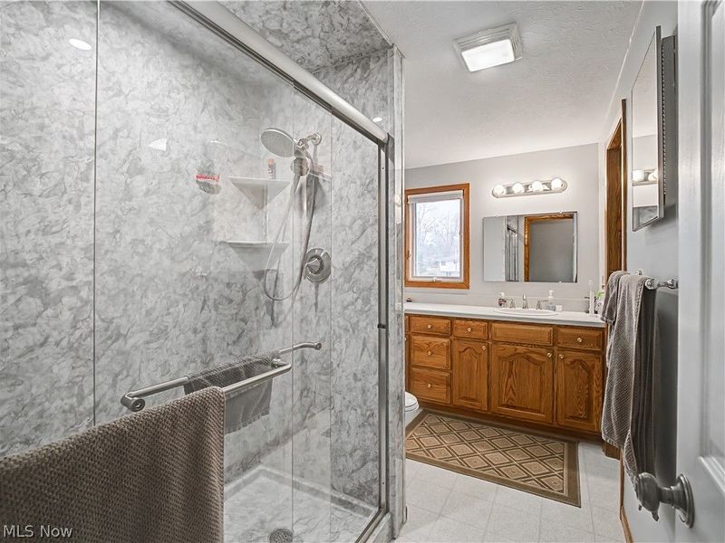 7706 E Linden Lane, Parma, OH 44130 Photo 31