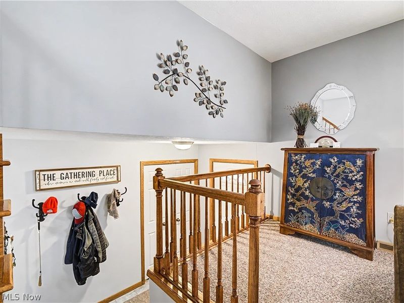 7706 E Linden Lane, Parma, OH 44130 Photo 7