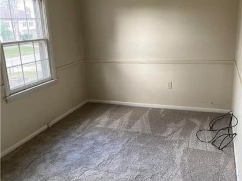 587 Tod Lane, Youngstown, OH 44504 Photo 10