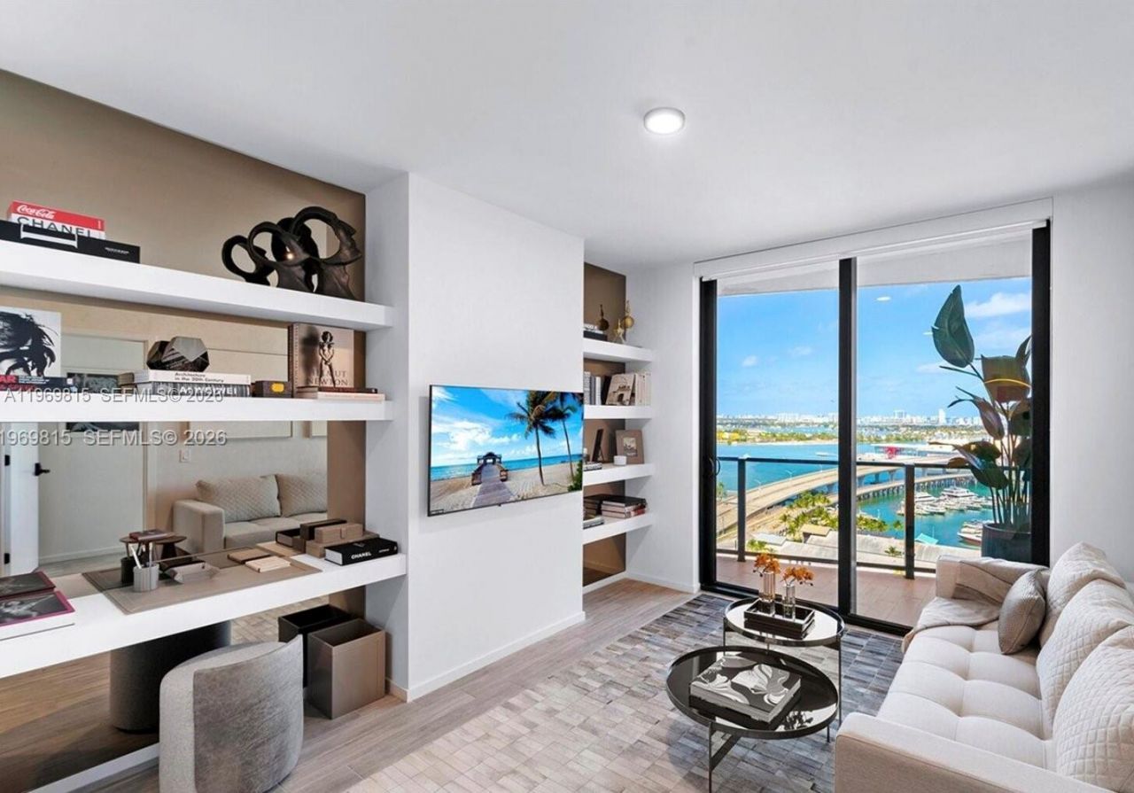 398 NE 5th St , Unit 3811, Miami, FL 33132 Photo