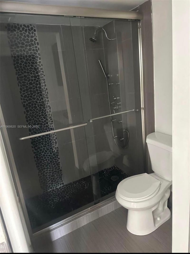 10845 SW 112th Ave , Unit 204, Miami, FL 33176 Photo