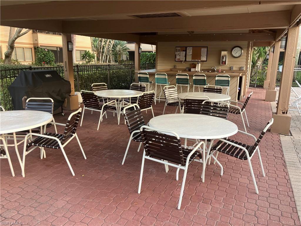 64 4th St, Unit D106, Bonita Springs, FL 34134 Photo