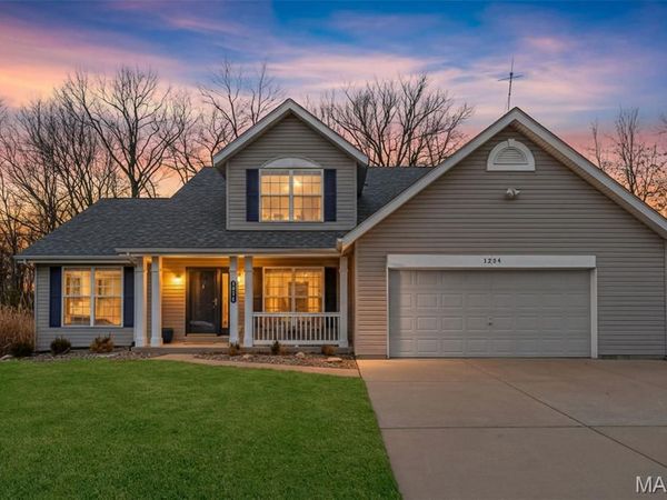 1234 Pinehurst Club Court, O'Fallon, MO 63366