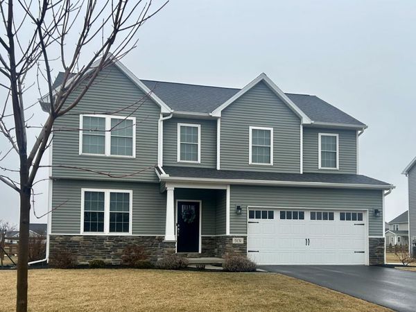 5131 Rock Creek Drive, Sylvania, OH 43560