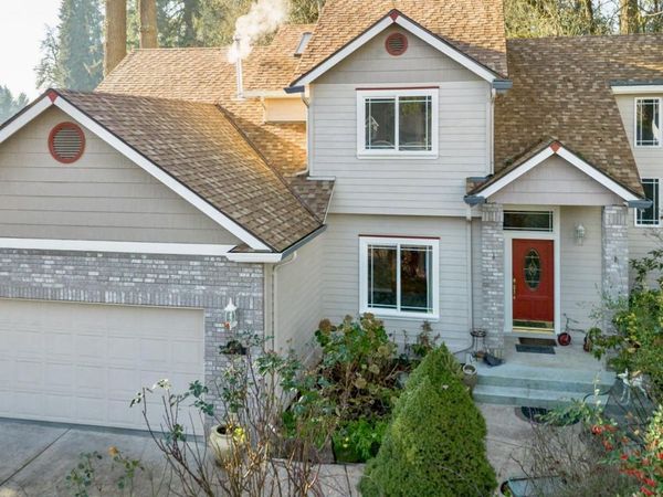 4366 Berry Ln, Eugene, OR 97404