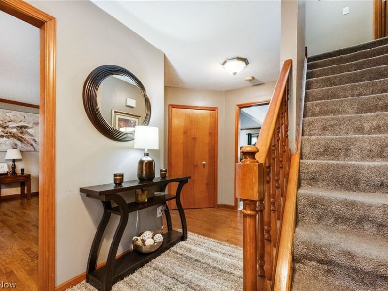 994 Countryside Drive, Medina, OH 44256 Photo 8