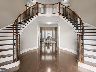 23 OXFORD DRIVE, IVYLAND, PA 18974