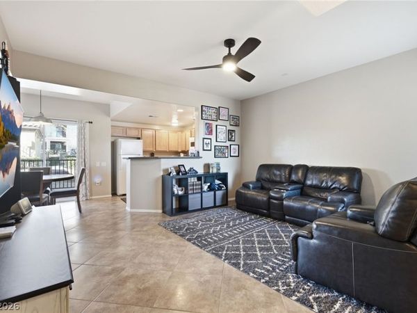 6868 Sky Pointe Drive , Unit 1073, Las Vegas, NV 89131