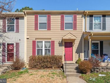 15057 MILL SPRING DRIVE, DUMFRIES, VA 22025