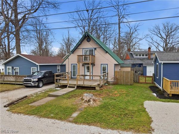 5825 Lake Road, Unit 9, Ashtabula, OH 44004