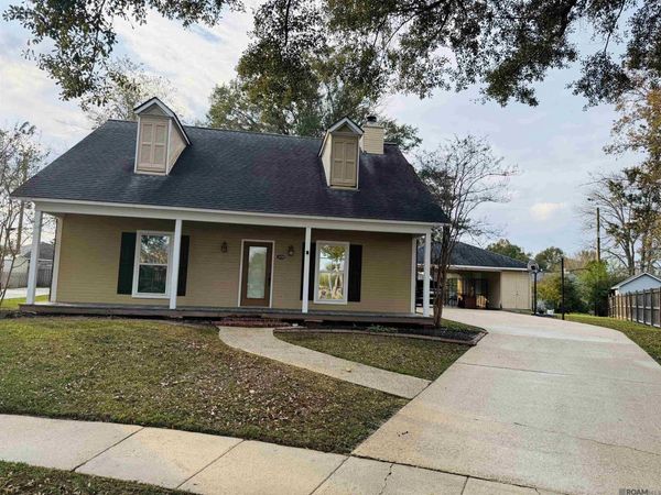 4110 Country Glen Dr, Baton Rouge, LA 70816