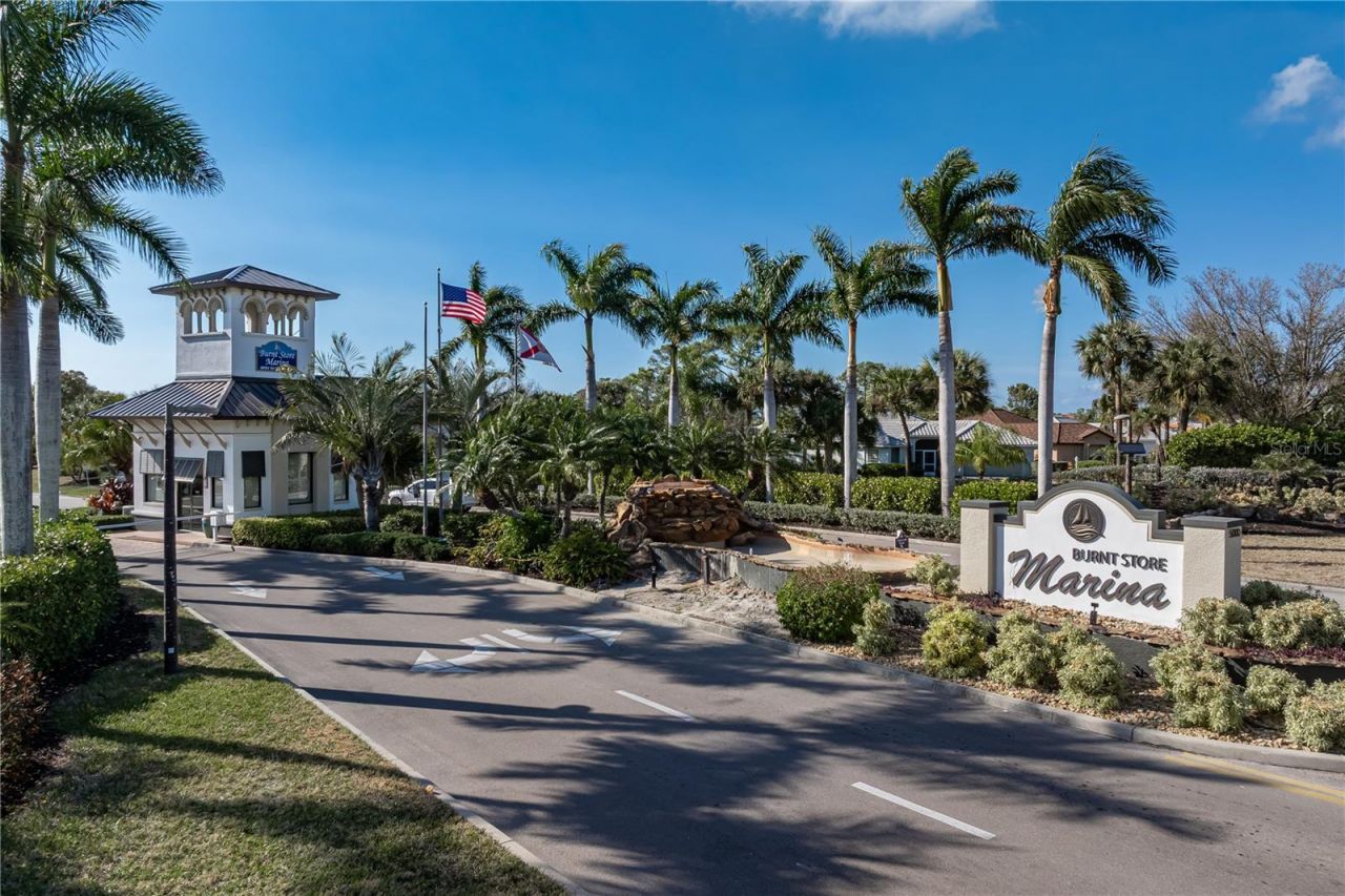 524 Islamorada Boulevard, Punta Gorda, FL 33955 Photo