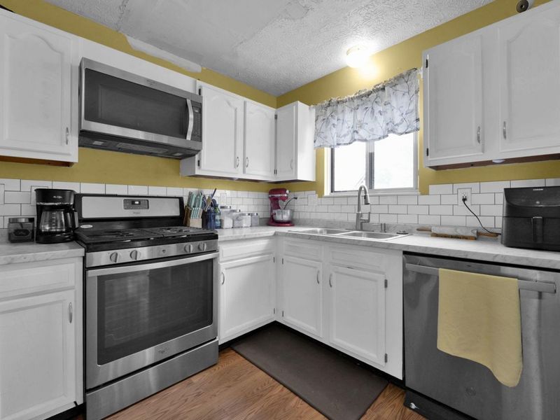 6865 Barker Drive, Canal Winchester, OH 43110 Photo 14