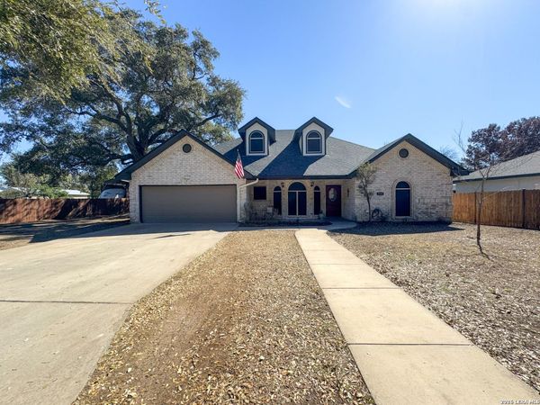 338 Oak, Brackettville, TX 78832