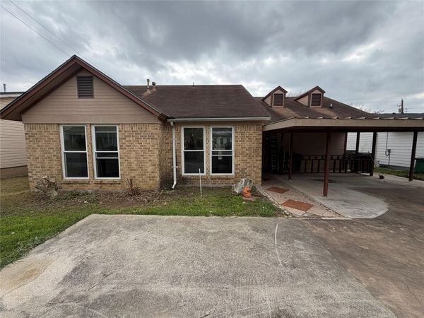 5609 Porsche LN, Austin, TX 78749