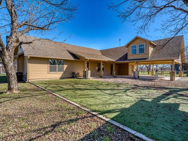 109 Pecan Orchard LN, Marble Falls, TX 78654