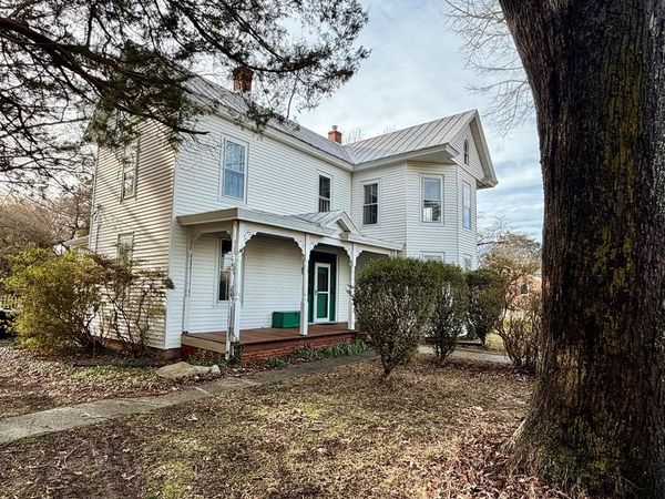 224 Courthouse Road, HEATHSVILLE, VA 22473