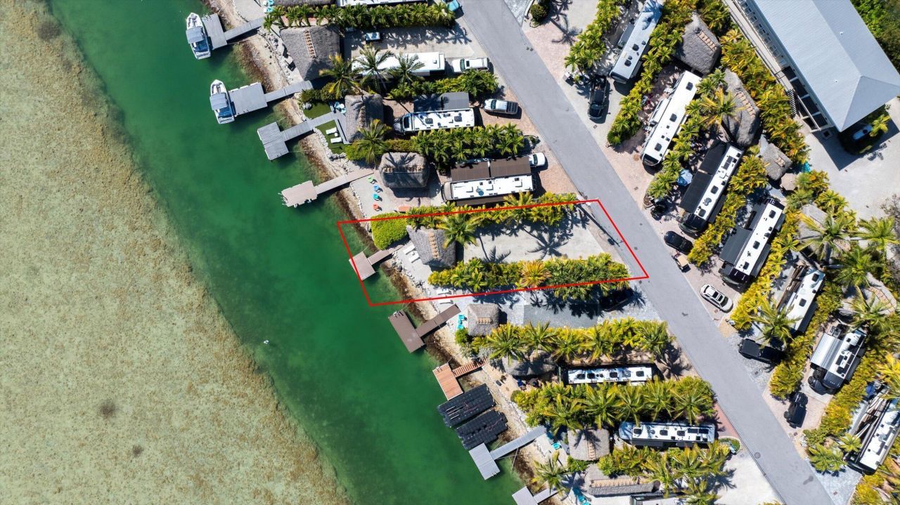 2950 Overseas Highway, Lot ## 52, Saddle Bunch, FL 33040 Photo